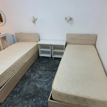 Πανσιόν Muncitori Mangalia-2 Mai Două Mai
