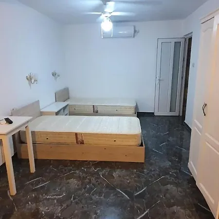 Muncitori Mangalia-2 Mai * Două Mai