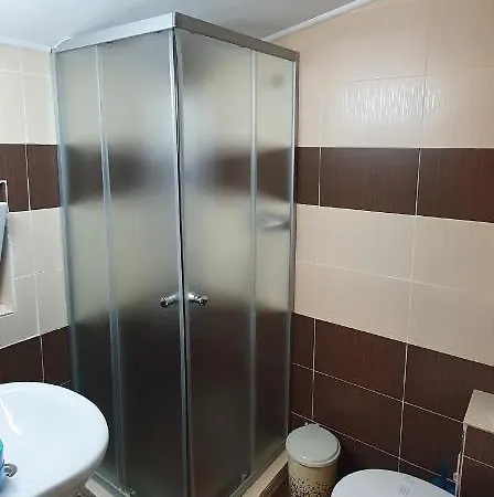 Muncitori Mangalia-2 Mai Gasthuis *